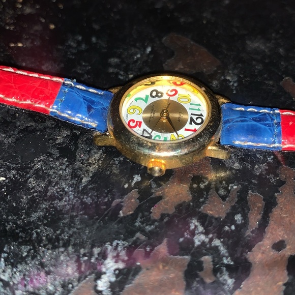 Collezio  Watch - Picture 4 of 4